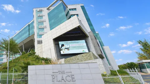 The Place, 1 Sandton Drive